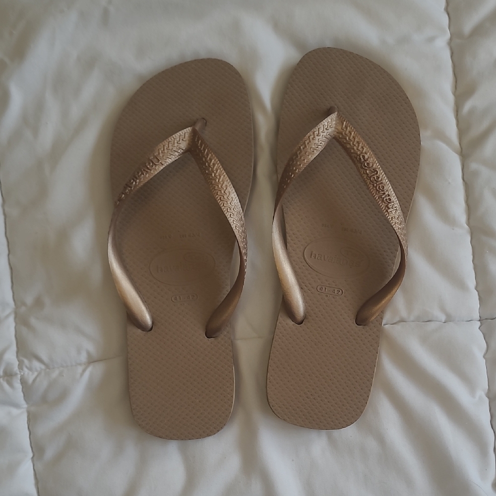 Havaianas Gold Sandals